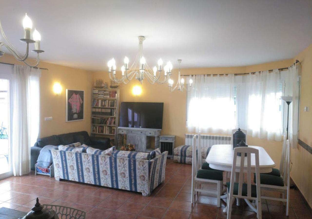 Вилла Tiara Vacaciones Нава-де-ла-Асунсьон Экстерьер фото